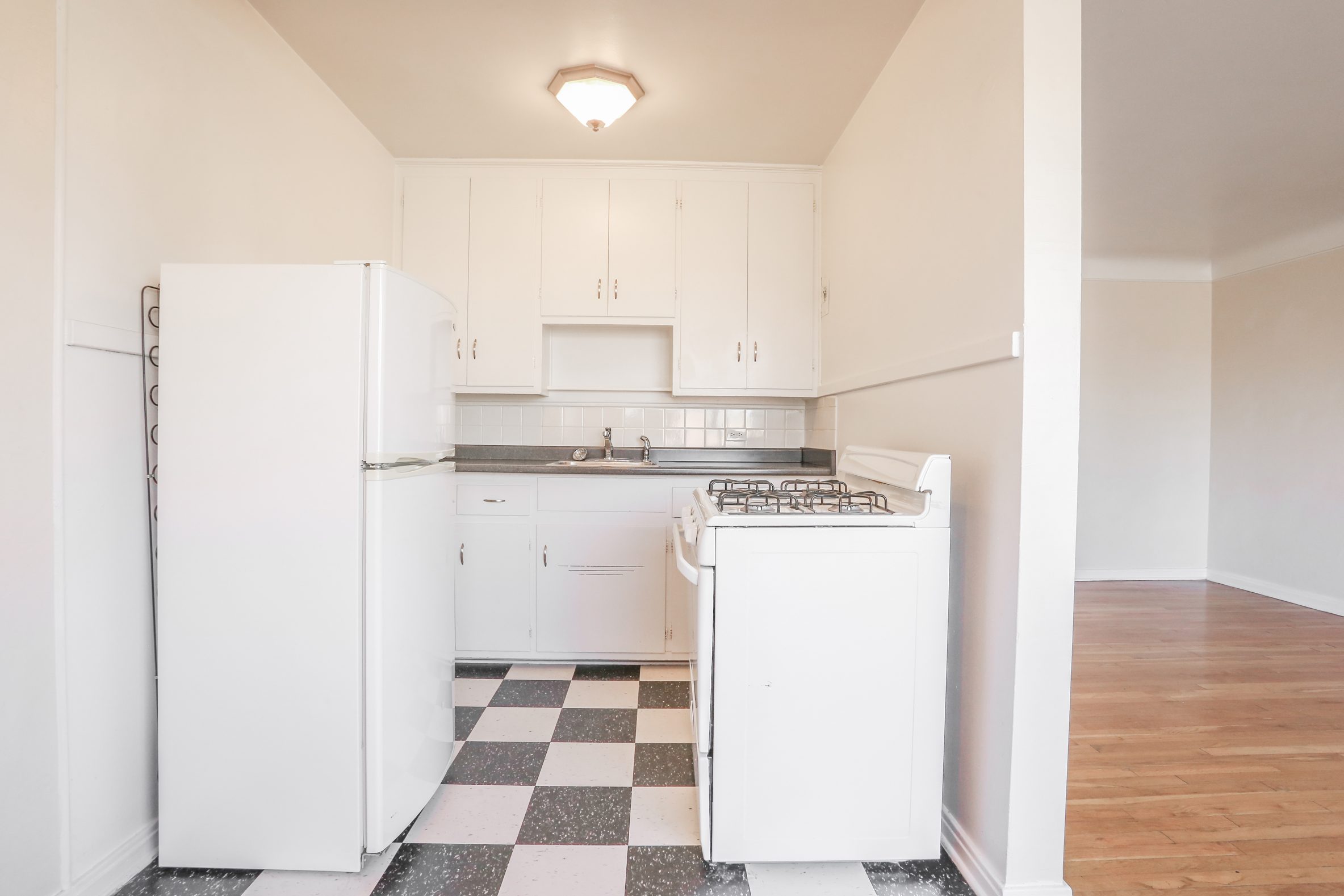 Total 63+ imagen lee manor apartments Thptnganamst.edu.vn